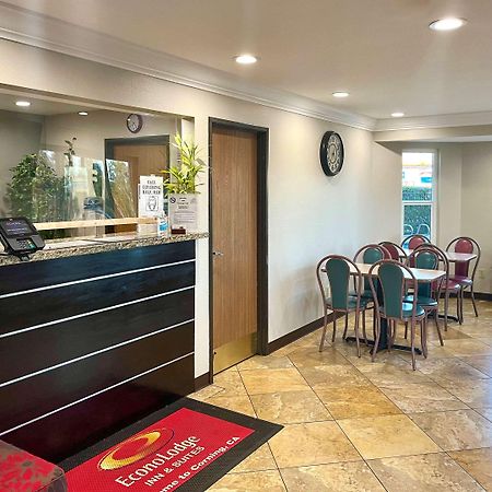 Econo Lodge Inn & Suites Corning Ngoại thất bức ảnh