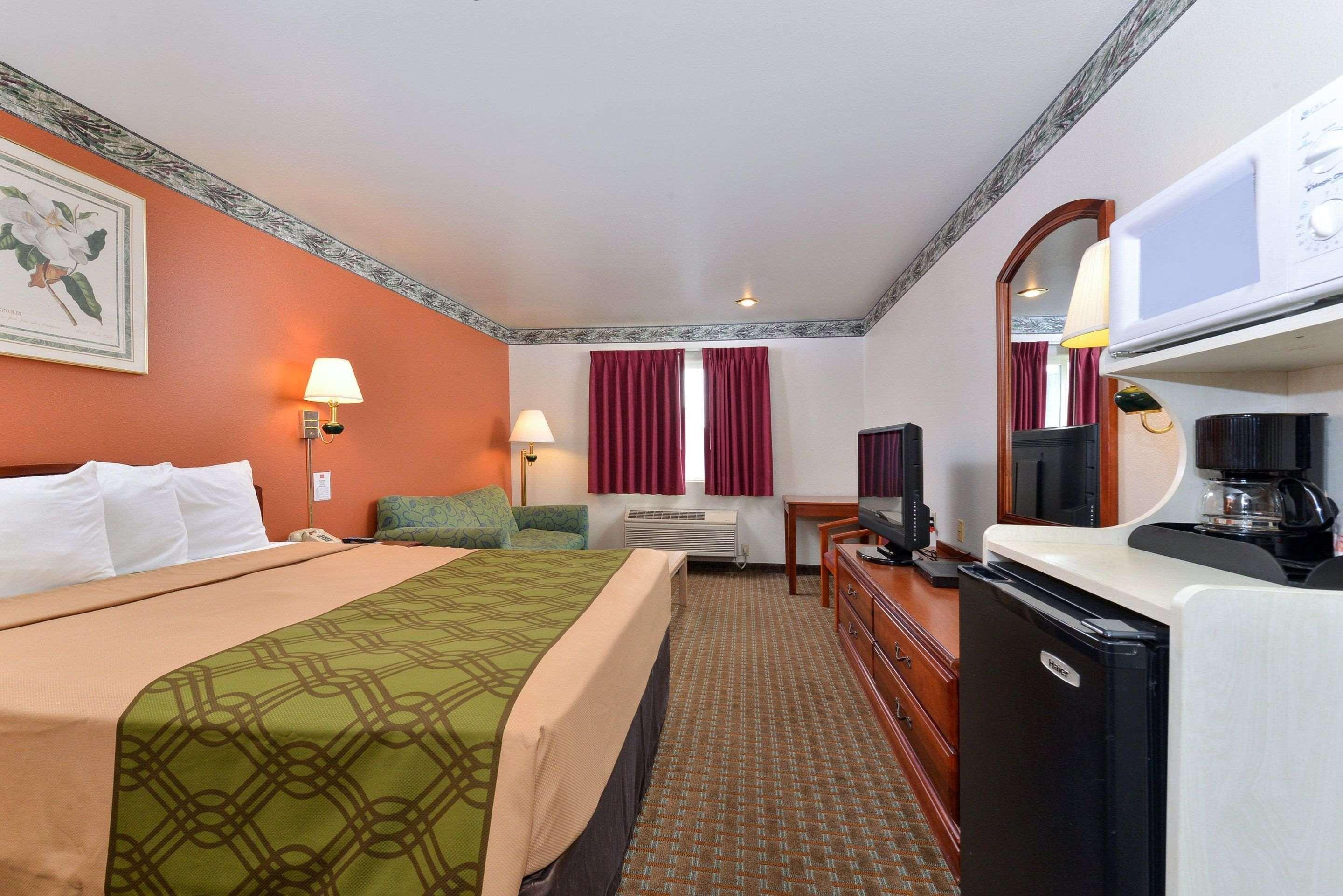 Econo Lodge Inn & Suites Corning Ngoại thất bức ảnh